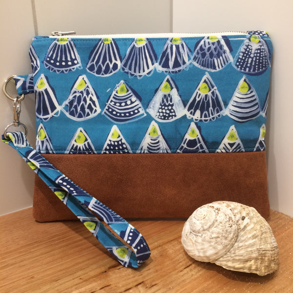 Seashells Clutch - Japri