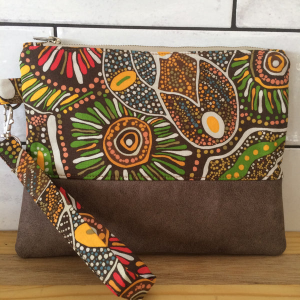 Bush Tucker Clutch #2 - Japri