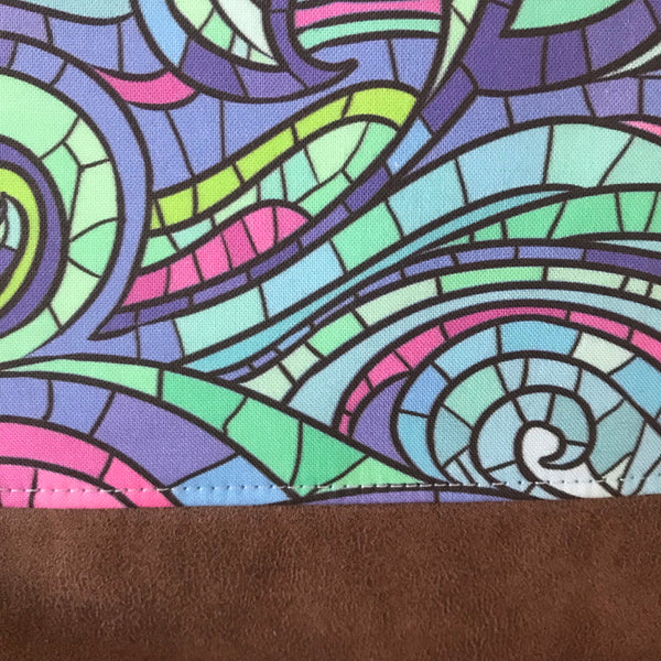 Kaleidoscope Waves Clutch