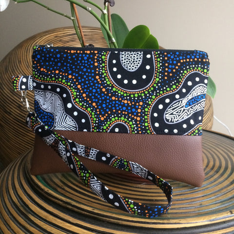 Possums Land and Water Clutch - Japri