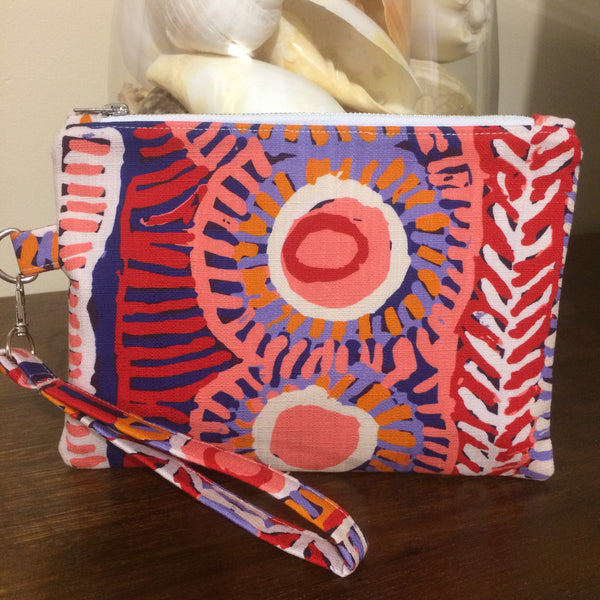 Two Dogs Dreaming Clutch - Japri