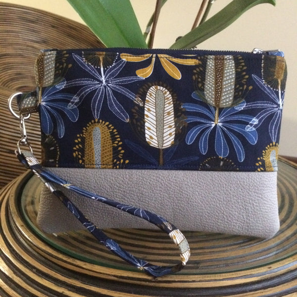 Blue Banksia Clutch - Japri