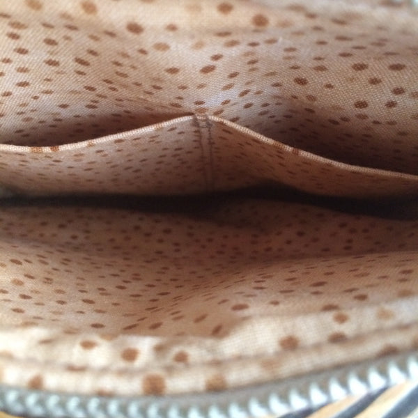 Bush Tucker Clutch - Japri