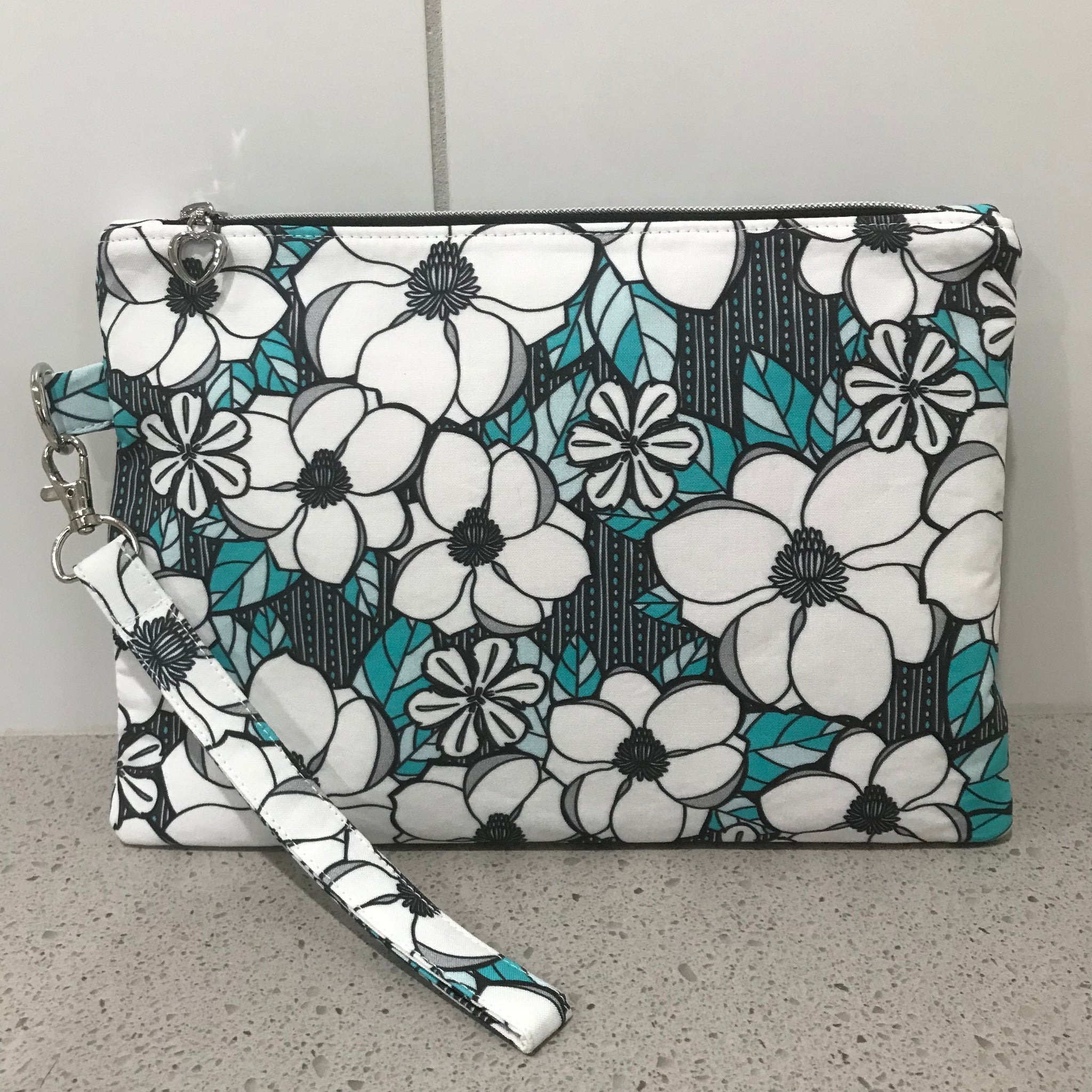 Flower Patch Clutch